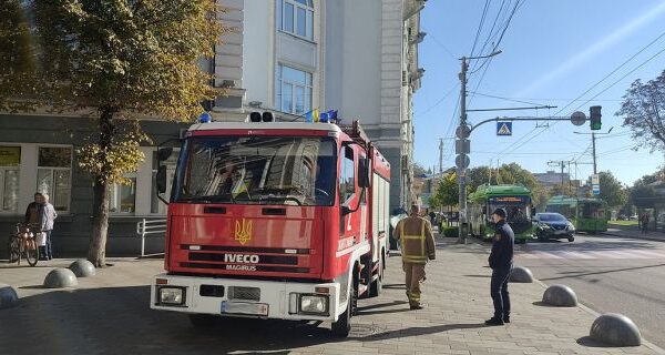 У Житомирі "замінували" міську раду